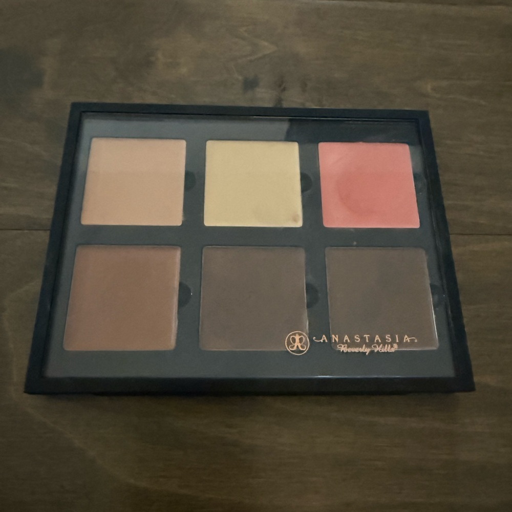 Anastasia Beverly Hills Contour Cream Kit, Medium
